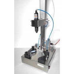 Cerradora semiautomática de tapas de aluminio twist-off y plásticas