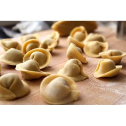 Maquina para hacer cappelletti, tortellini y tortelloni Capitani RC 140. Producción 30 a 50 Kg/H