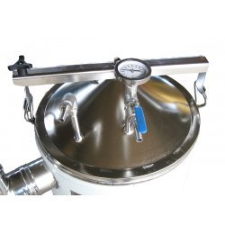 Pasteurizador de zumos de 150 a 200 litros hora con quemador de gas y cuba aislada