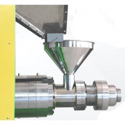 Extractor de aceite industrial por prensado en frío de semillas y frutos secos LCNF6000P