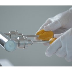 Inyectora dosificadora llenadora de engranajes eléctrica para pastelería y gastronomia con 2 tolvas 8,5 L