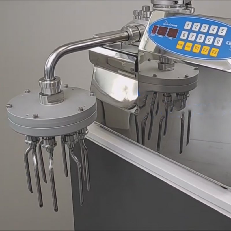 Dosificadora inyectora para panettone de engranajes eléctrica con tolva 8,5 L