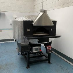 Hornos estáticos de encastre o metal para pizza Napolitana a leña, gas, pellets o combinado.