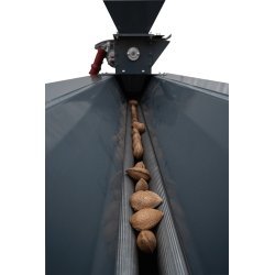 Calibrador y seleccionador de almendras y avellanas